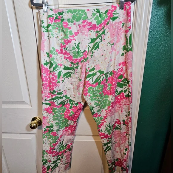 Ralph Lauren Cotton Flat Front Side Zip Capri Length Pants in Pants - Picture 5 of 12